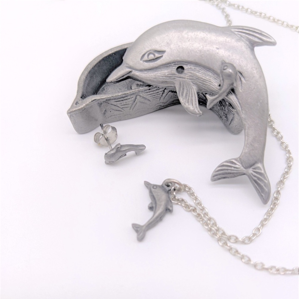 Dolphin Torino Pewter Vintage 3 in 1 Jewelry Set!